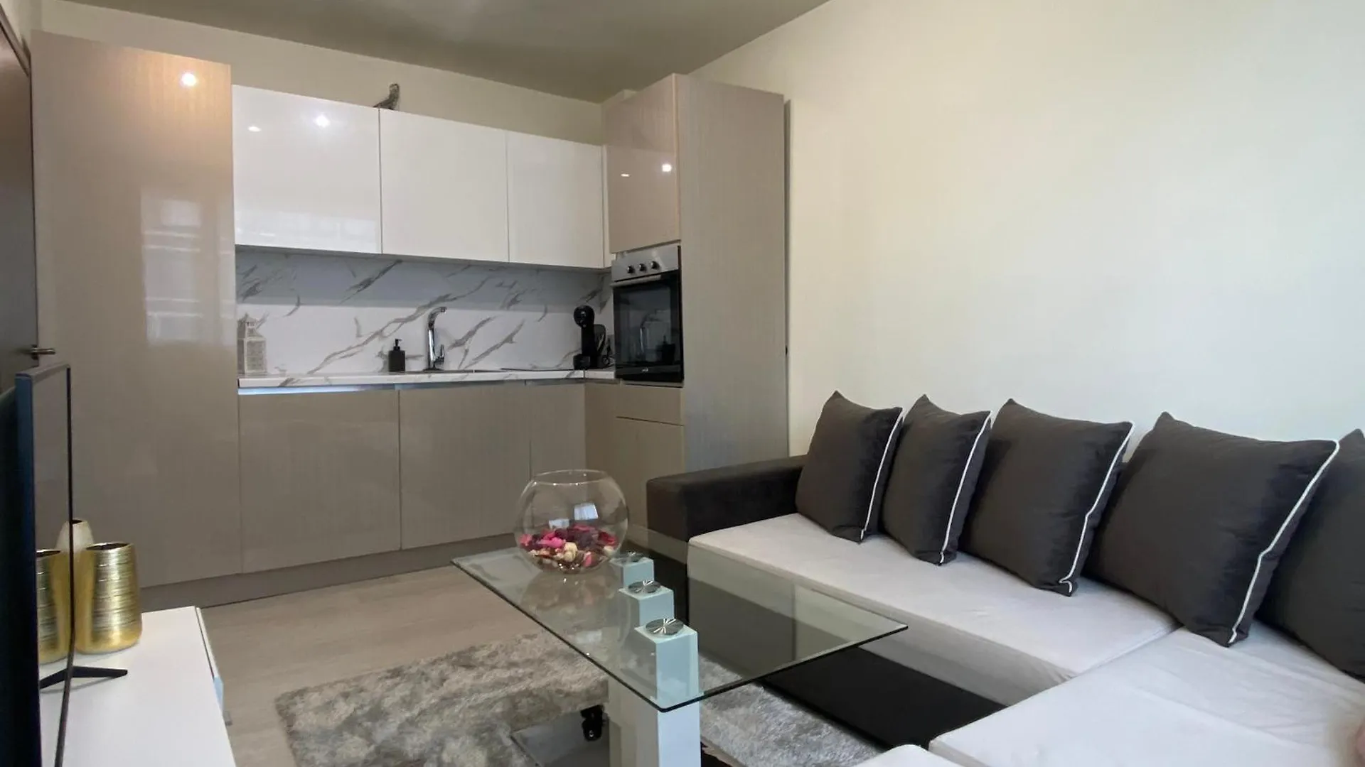 Brand New And Modern Apartment Directly Next To The Metro Station Sofia 0*,  Bulgaria
